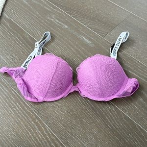 Brand new Victoria secrets bra